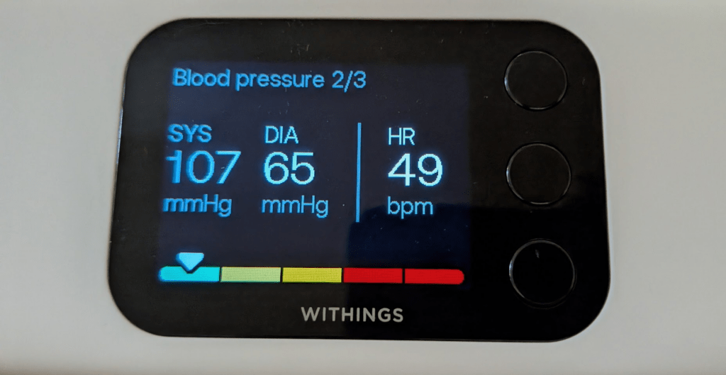 Withings BPM Vision blood pressure reading
