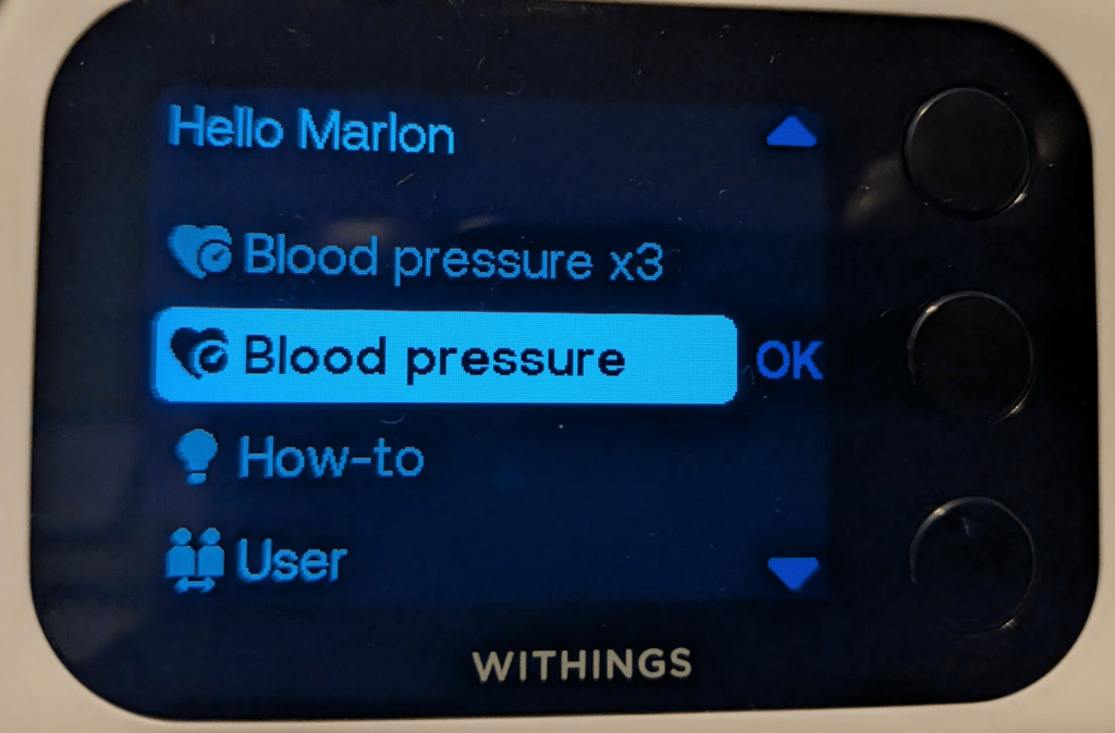 Withings BPM Vision Display that allows for taking 3 blood pressure readings